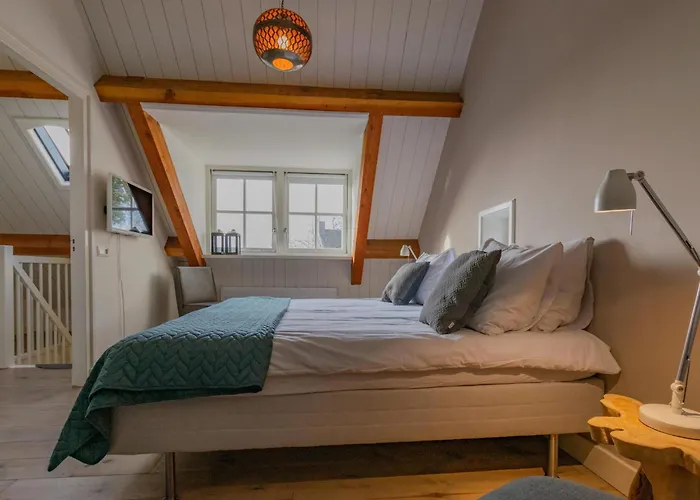 Hemels Helleke 2 Feriehus *